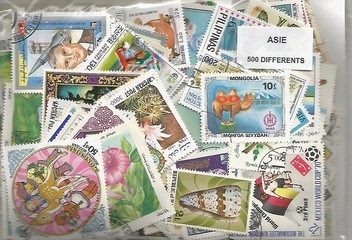 Lot de 500 timbres d'Asie