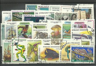50 timbres de Madagascar