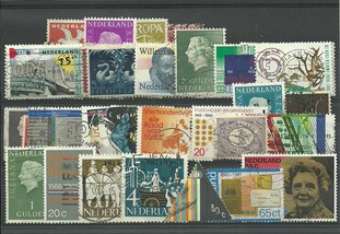 50 timbres des Pays Bas